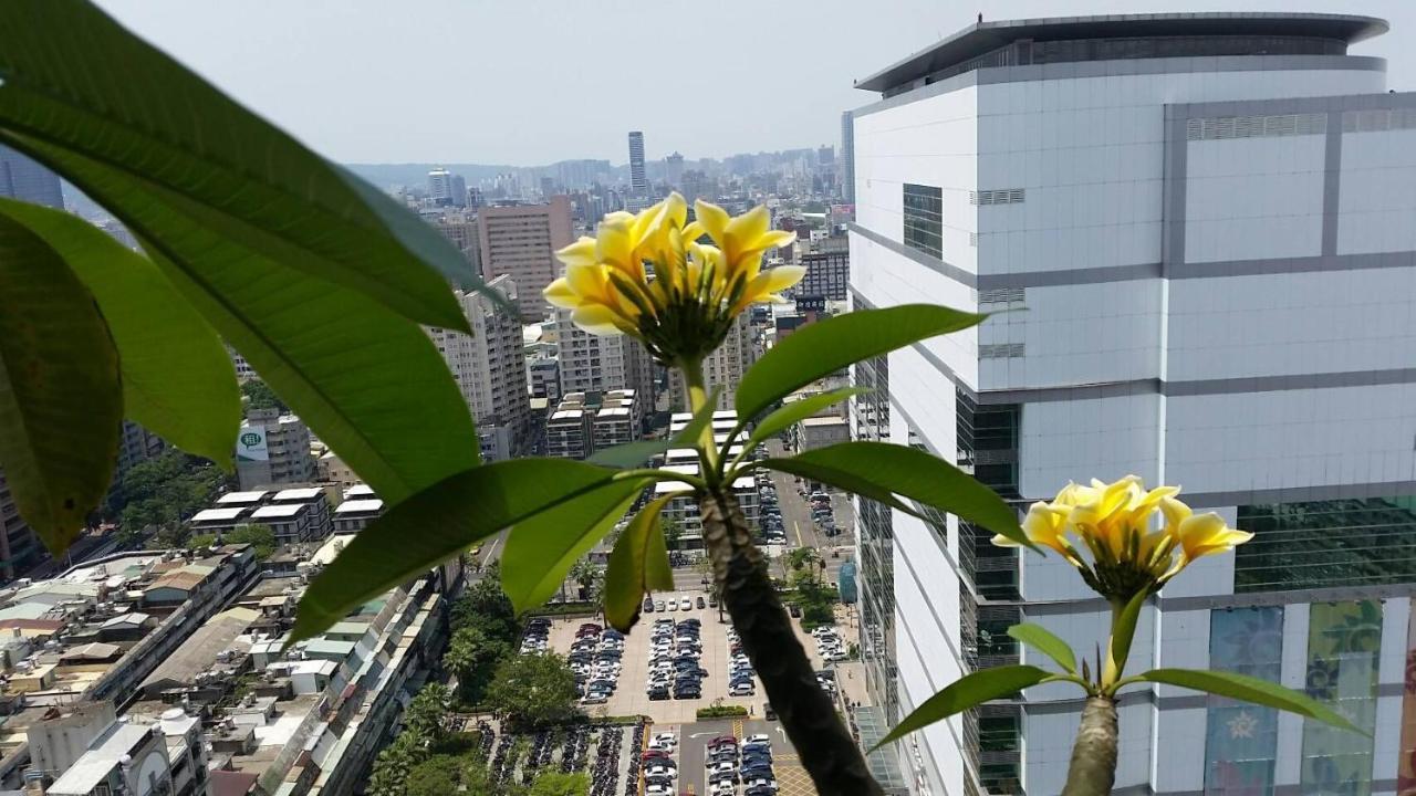 Jia Jia House Apartment Kaohsiung Exterior photo