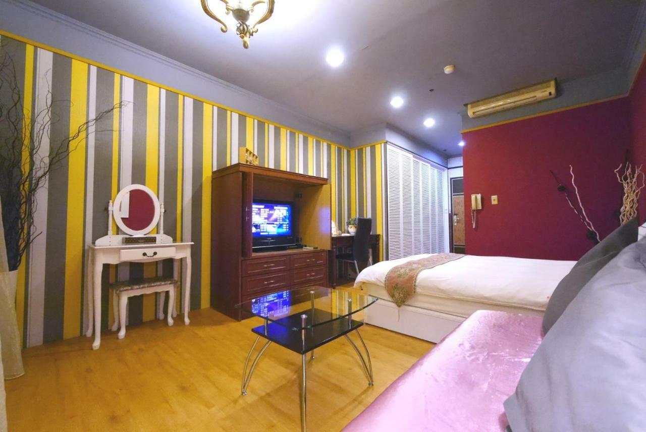 Jia Jia House Apartment Kaohsiung Exterior photo